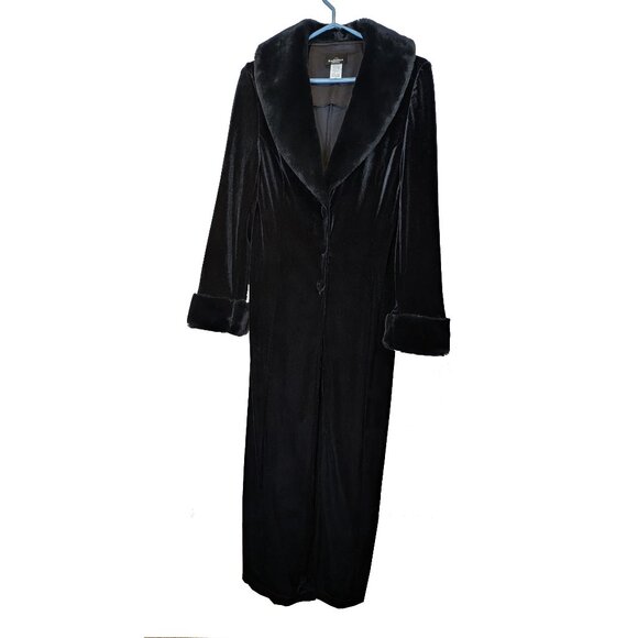 Sabora Vintage style long black faux fur trimmed coat Size Medium - Picture 1 of 3